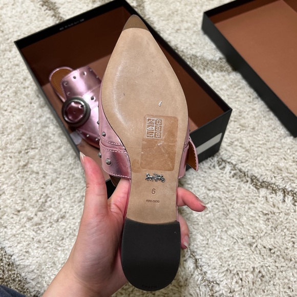 FINAL PRICE. BNIB Coach Nikka Slip On - Picture 4 of 6